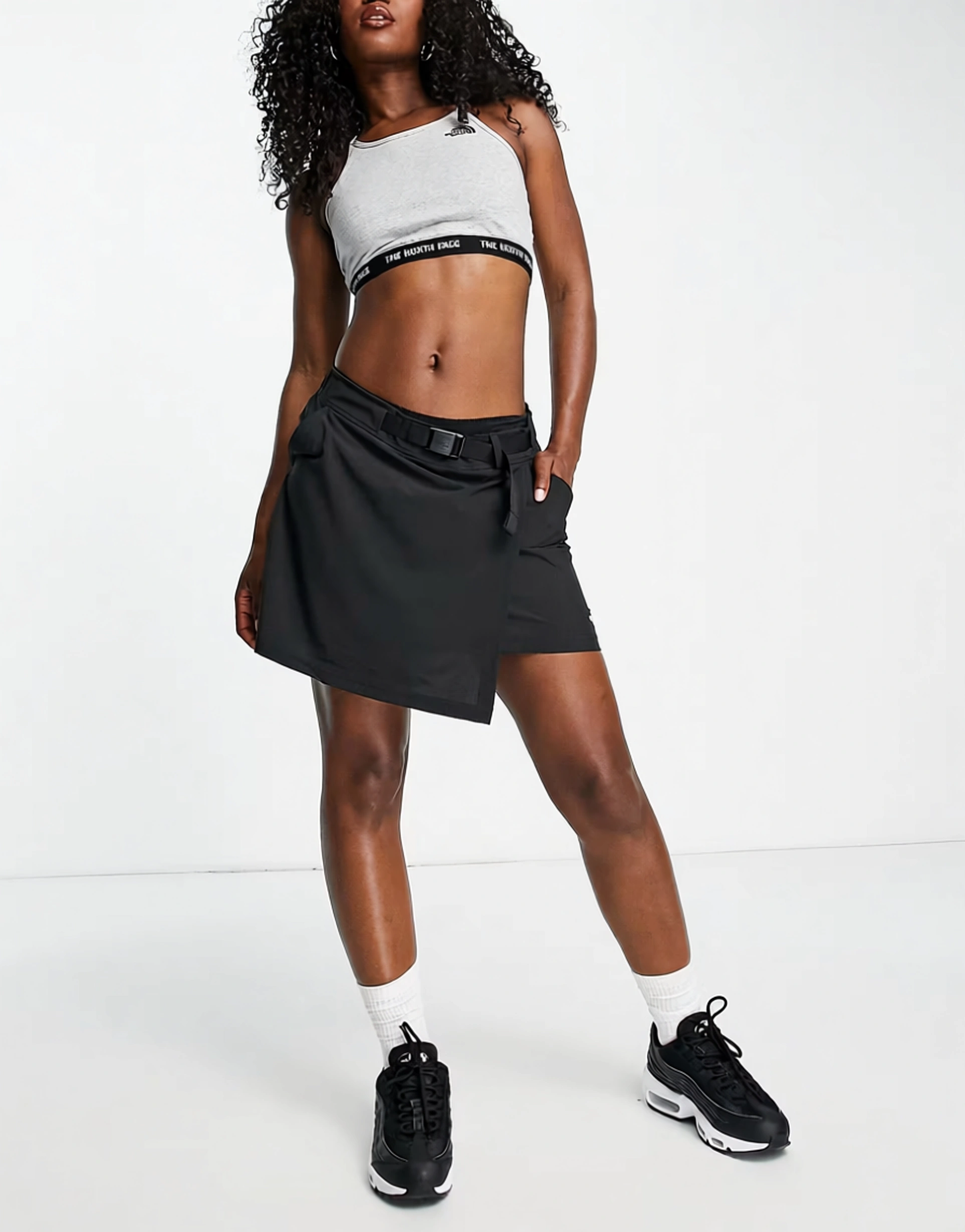Womens The North Face Trend Woven Skirt In Black