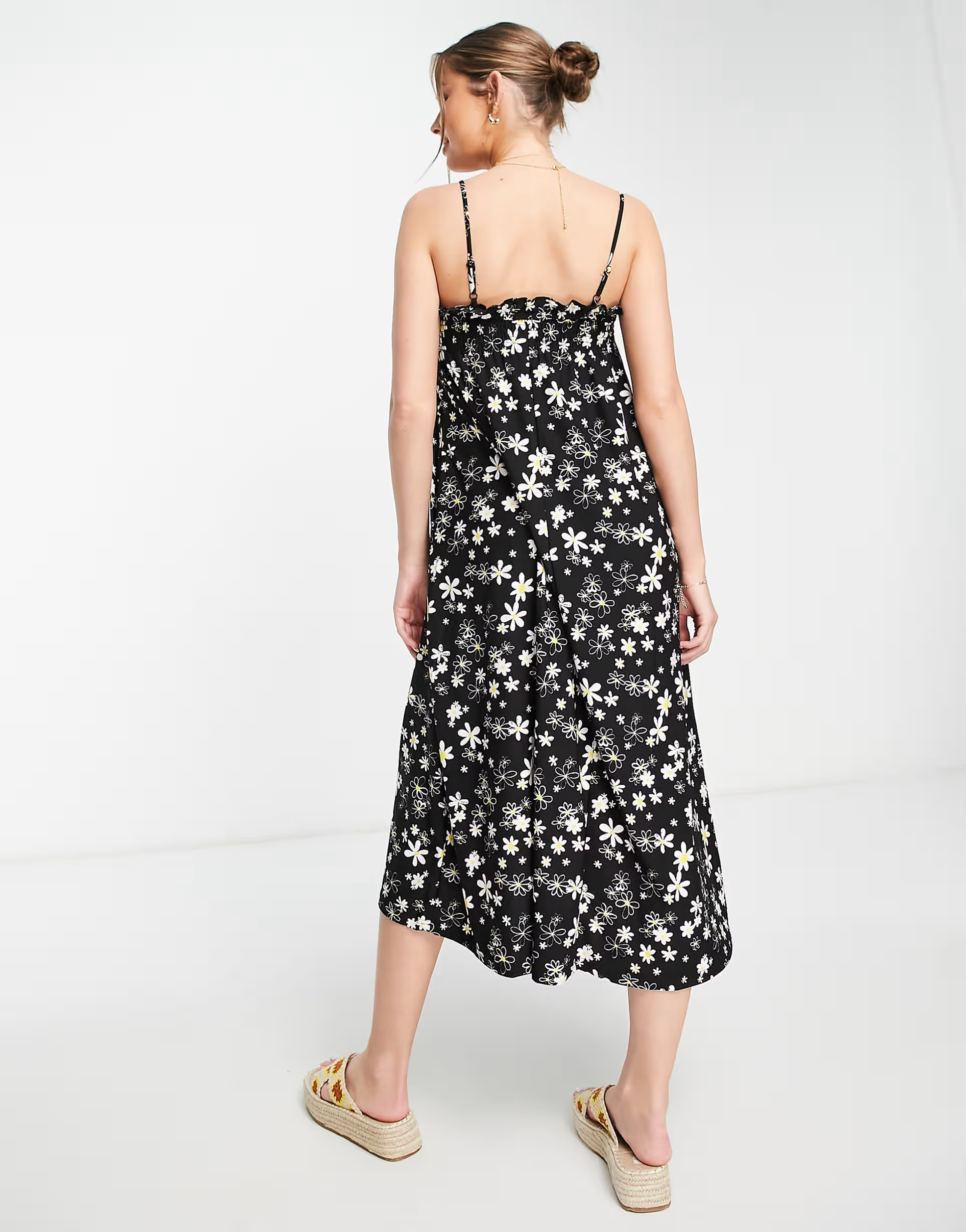 QED London Womens Soft Touch Cami Strap Swing In Black