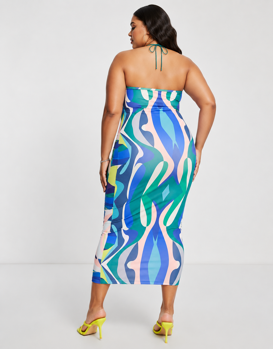 Simmi London Plus Womens Midi Dress in Blue Abstract Print