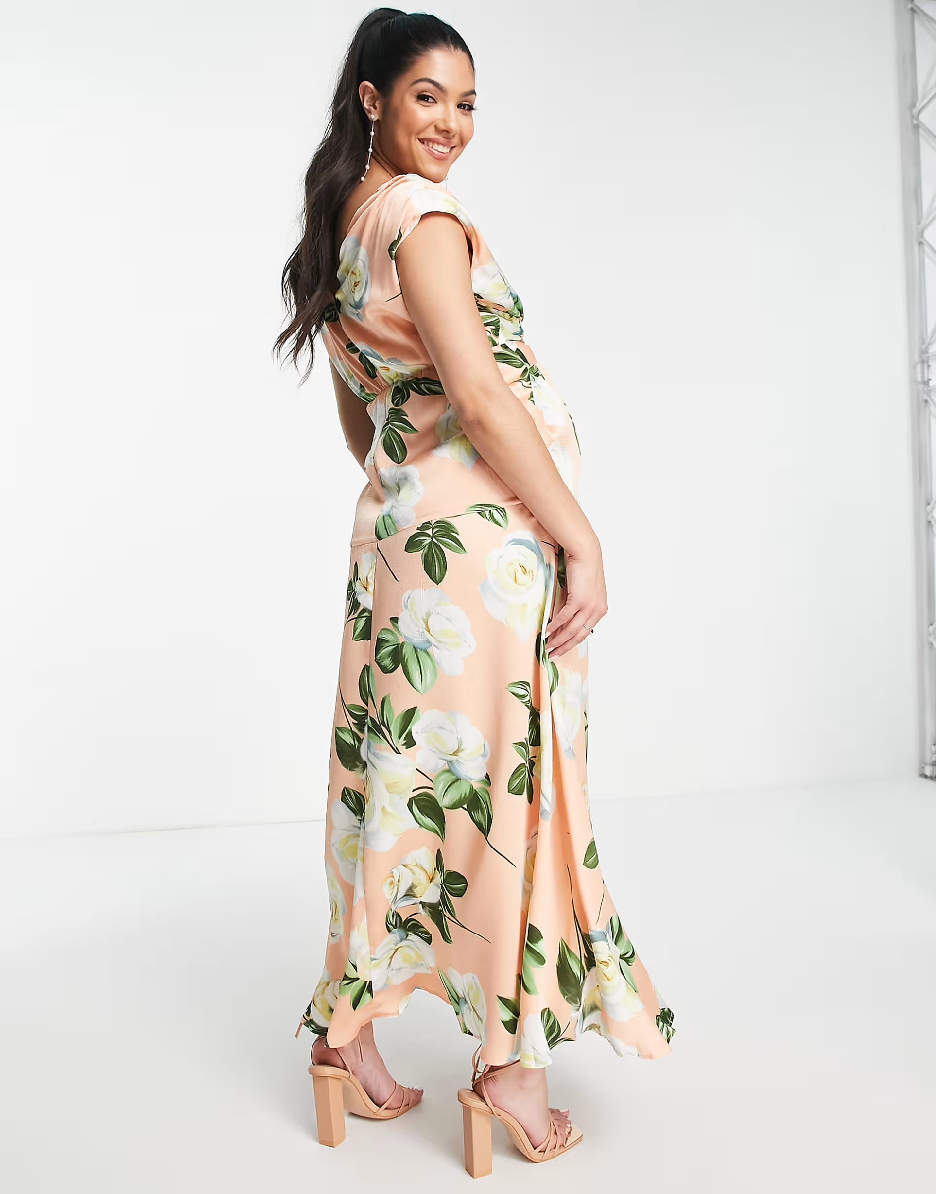 Liquorish Womens Maternity Plunge Front Maxi Dress in Peach Rose Print