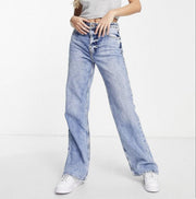 Womens River Island 90'S Straight Cut Split Hem Jeans in Light Blue