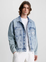 Calvin Klein Jeans Regular 90S Fit Denim Jacket in Light Wash