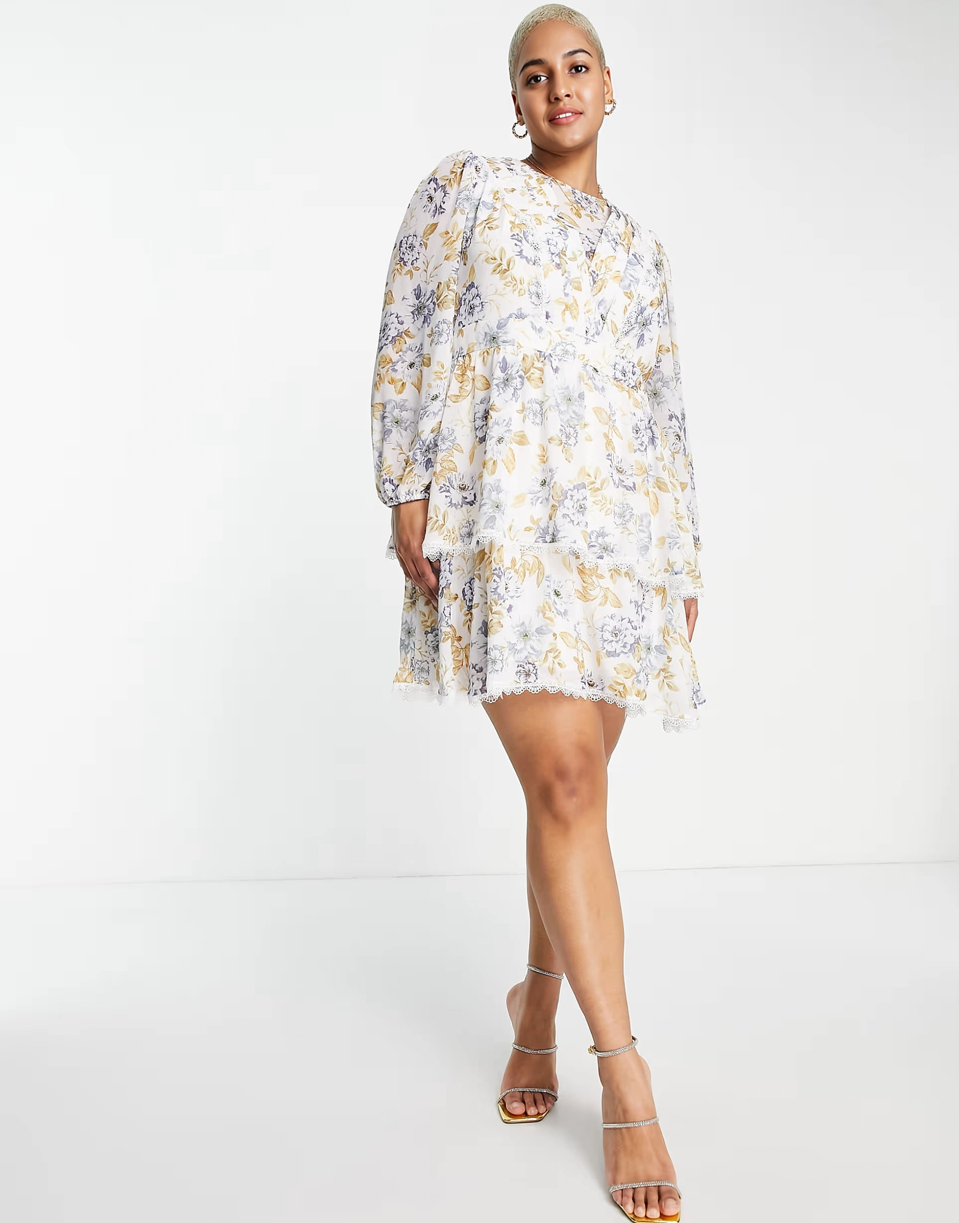 Forever New Womens Curve Lace Trim Spliced Mini Dress in Blue Floral In Blue