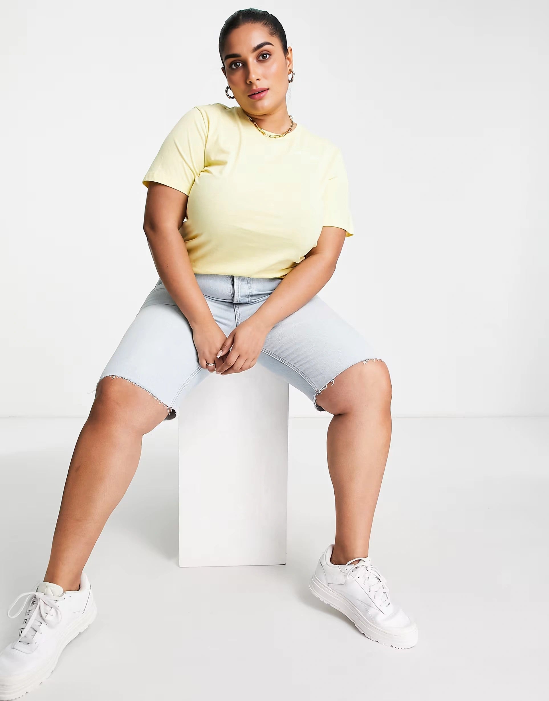 Womens Champion Plus T-Shirt in Yellow