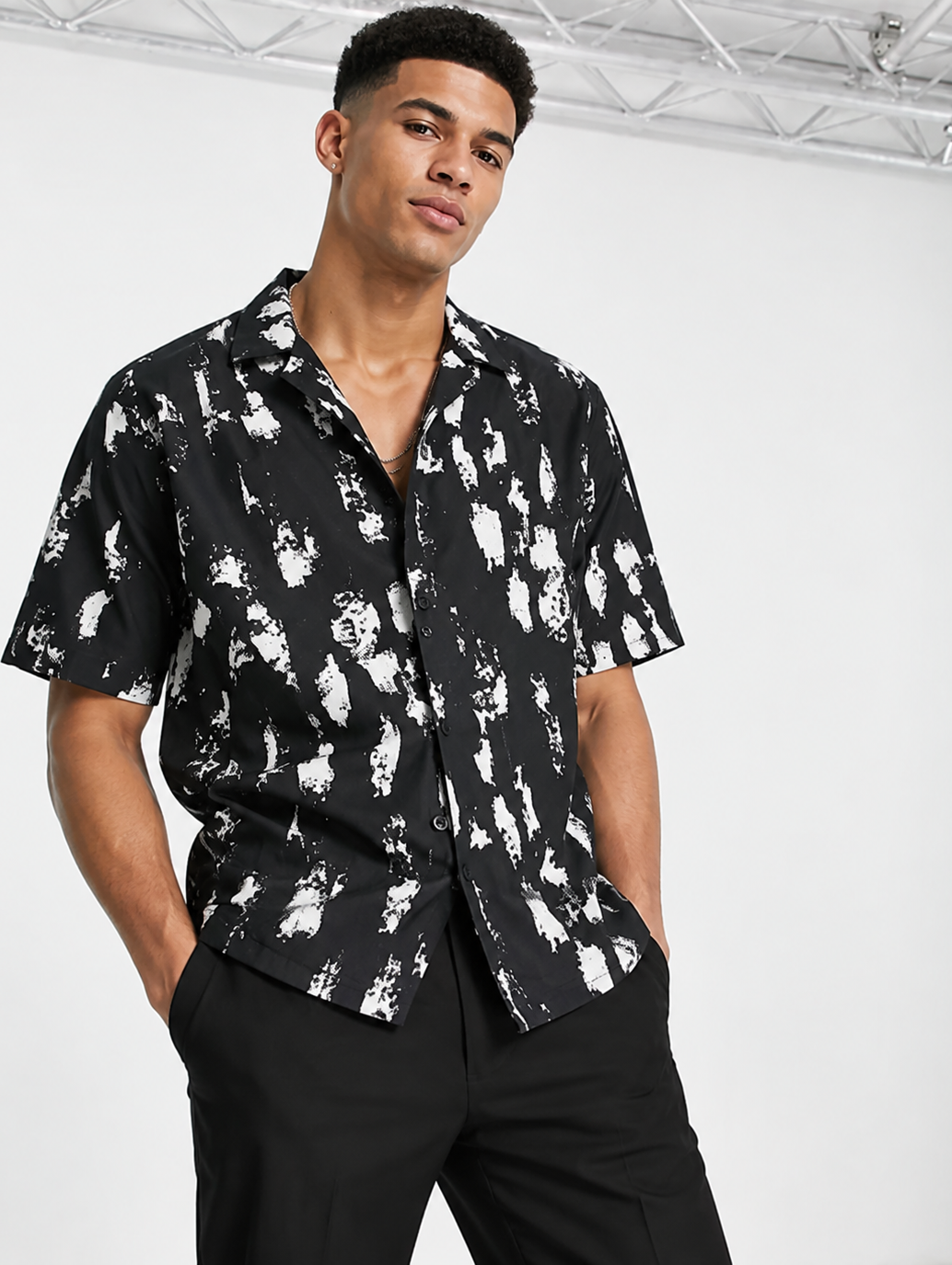 Twisted Tailor Mens Fiske Revere Collar Shirt in Black & White Print