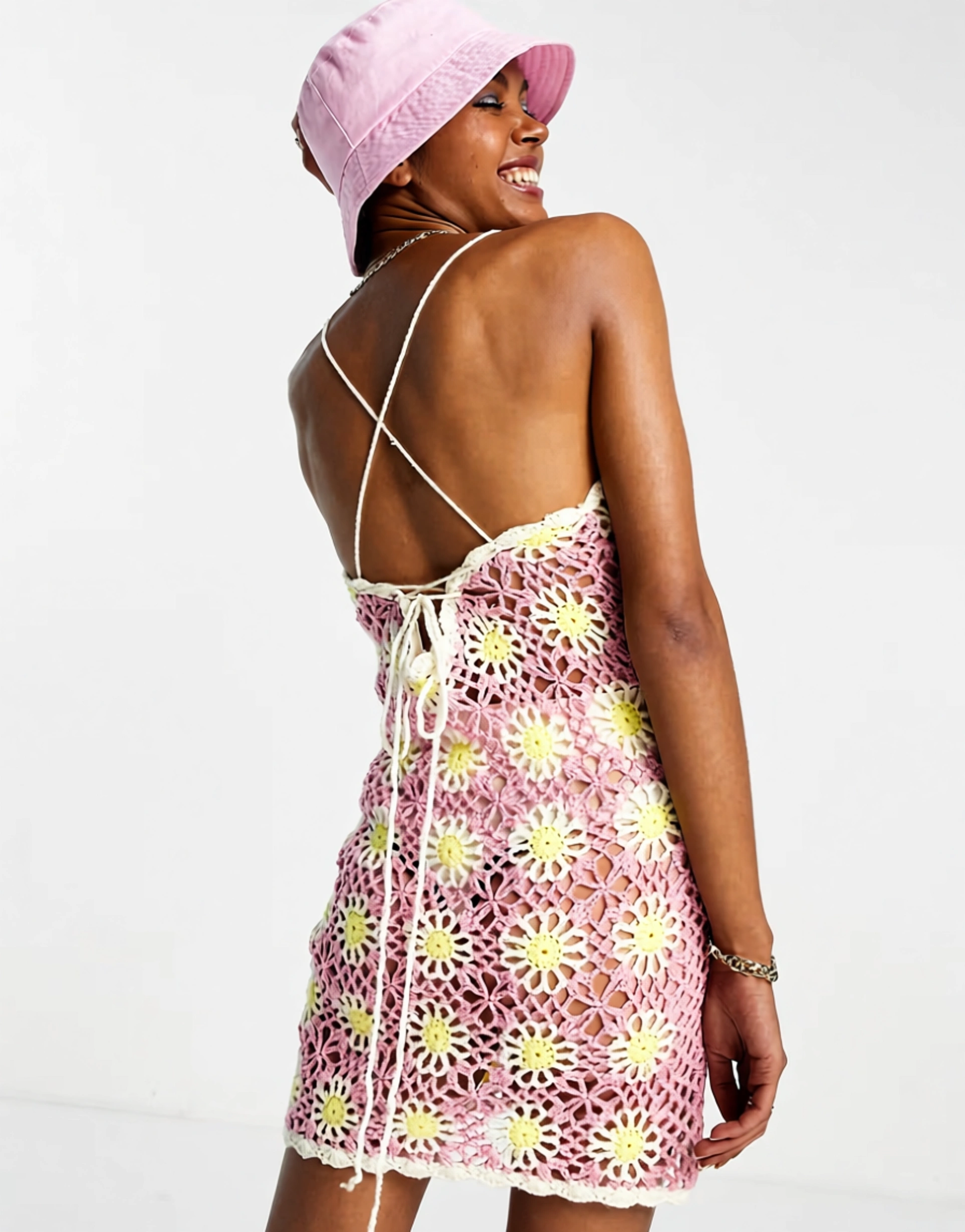 Daisy Street Womens Strappy Detail Retro Crochet Dress in Daisy Print