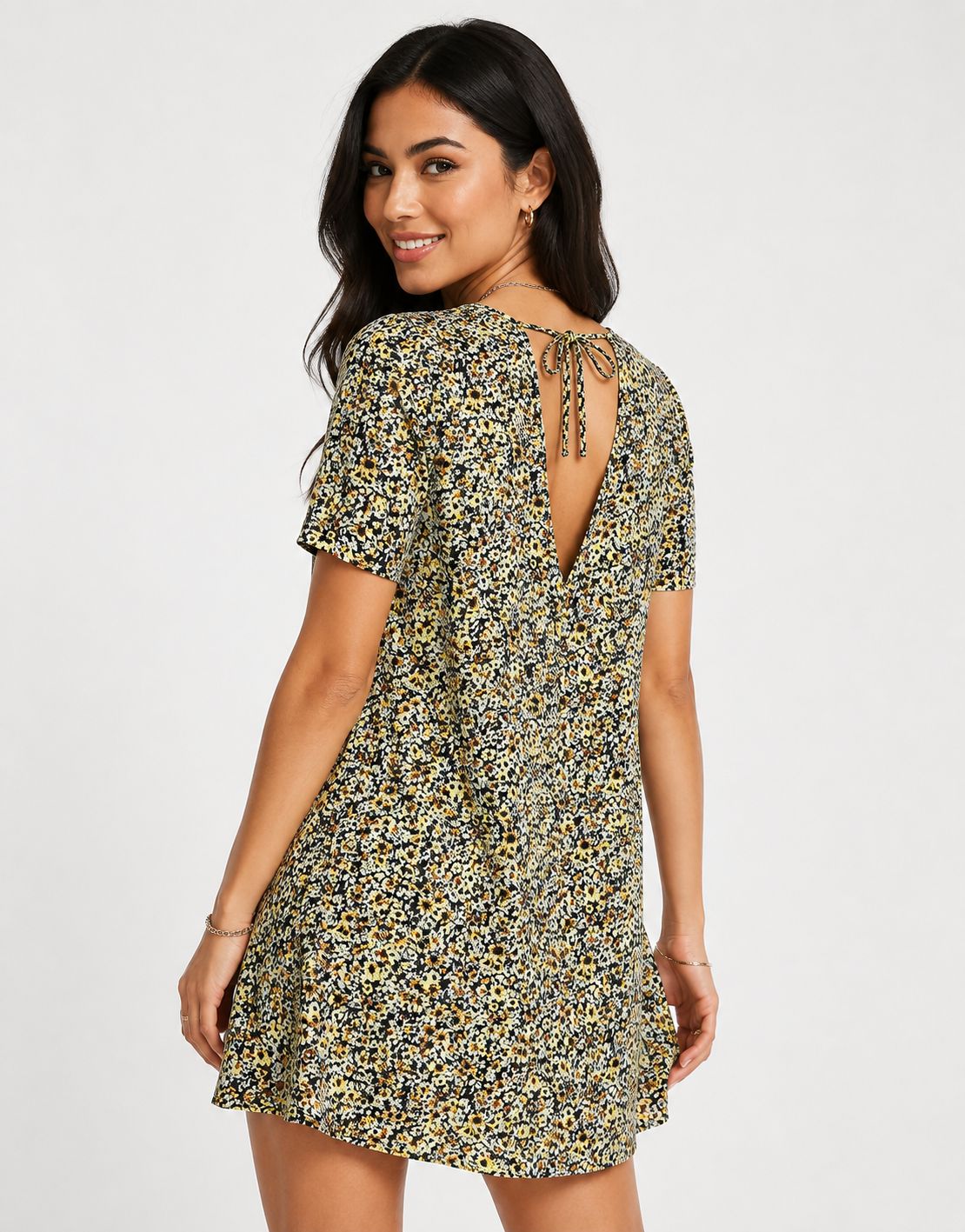 Motel Womens Button Up Mini Dress in Grunge Yellow Floral