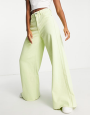 Womens Bershka Wide Leg Dad Jeans in Soft Green