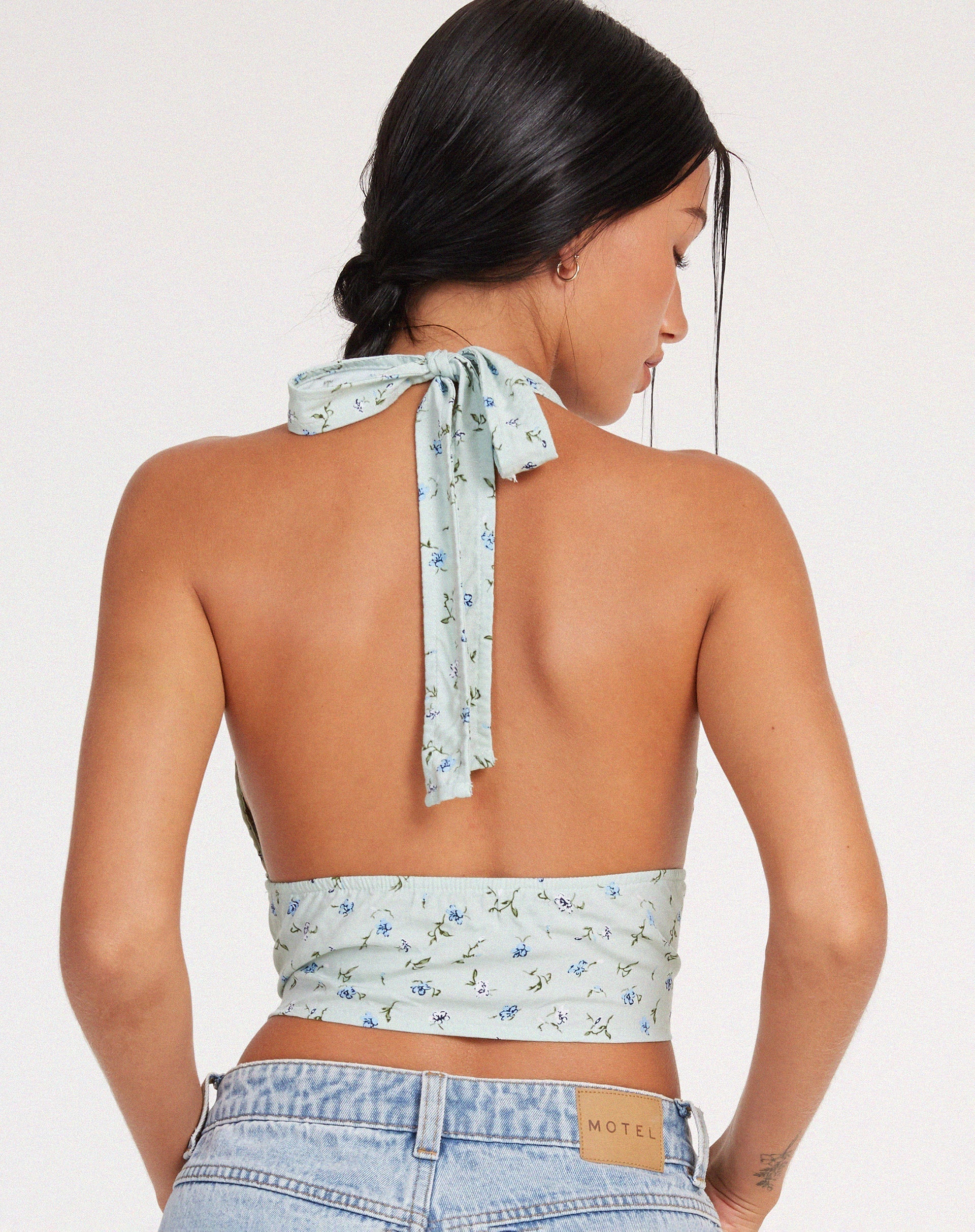 Motel Womens Halter Neck Frop Top In Lime Ditsy Floral