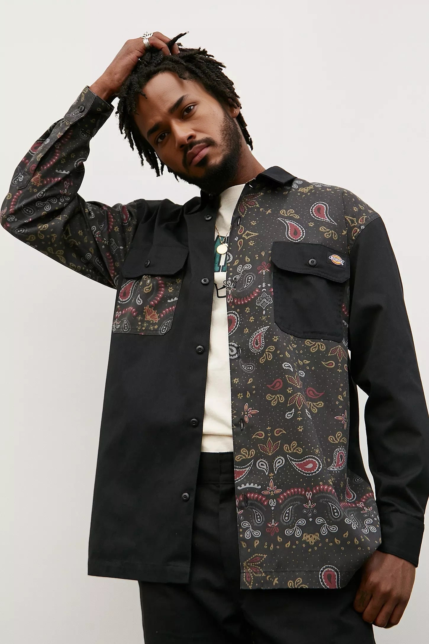 Dickies Mens Shirt With Paisley Print in Black