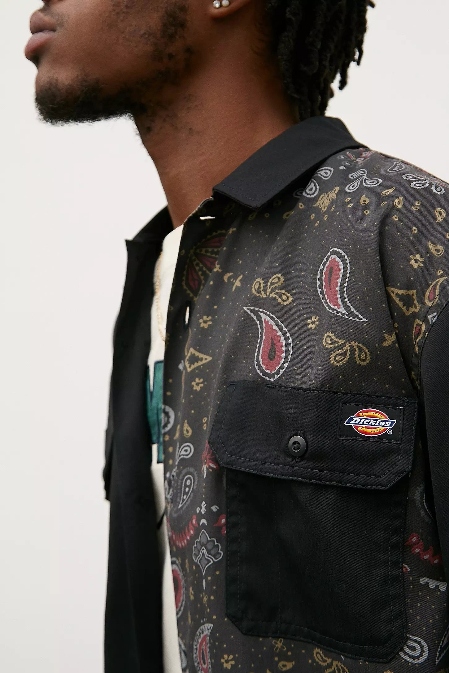 Dickies Mens Shirt With Paisley Print in Black