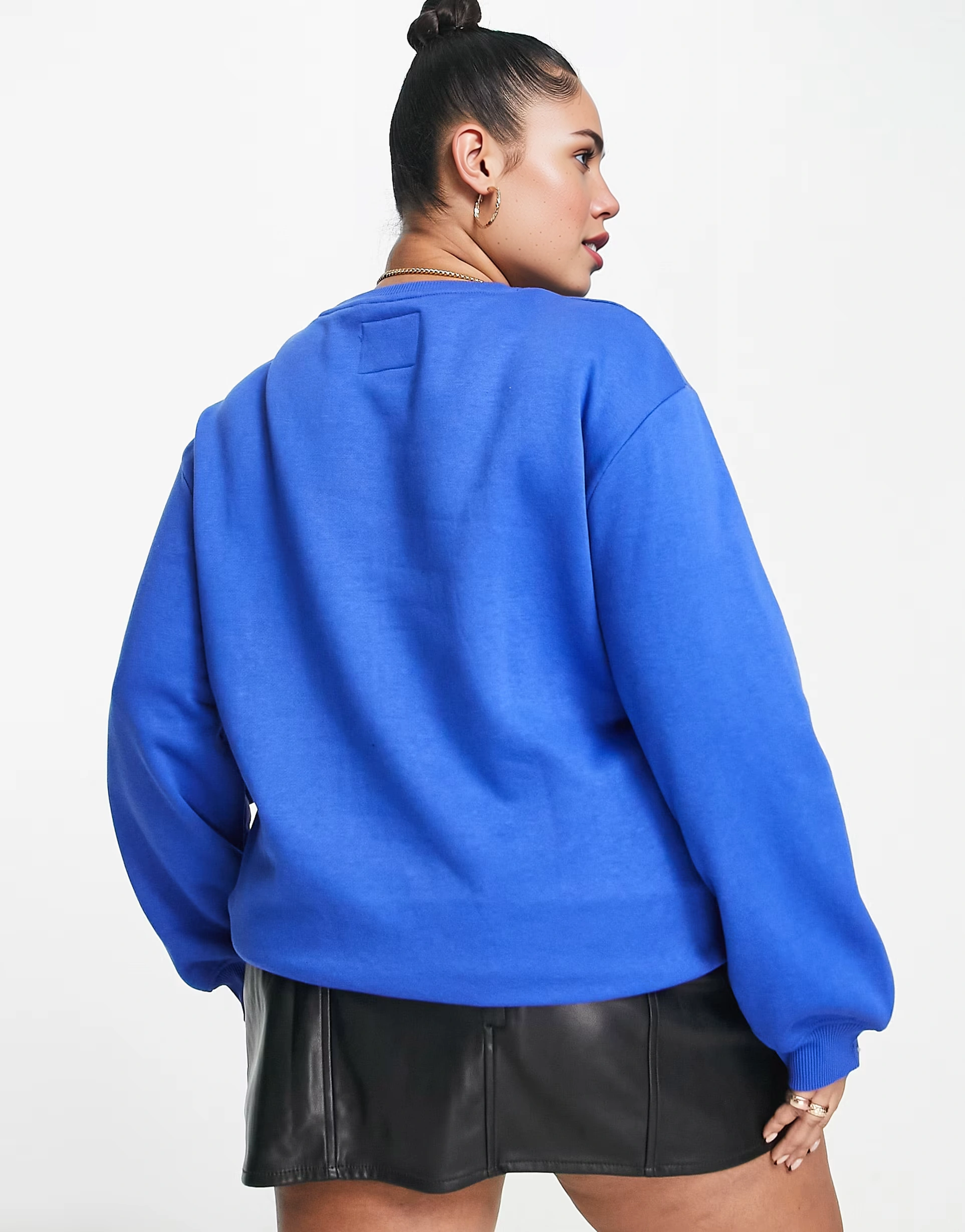 Threadbare Curve Womens Threadbare Plus Christmas Embroidered Sweater In Blue