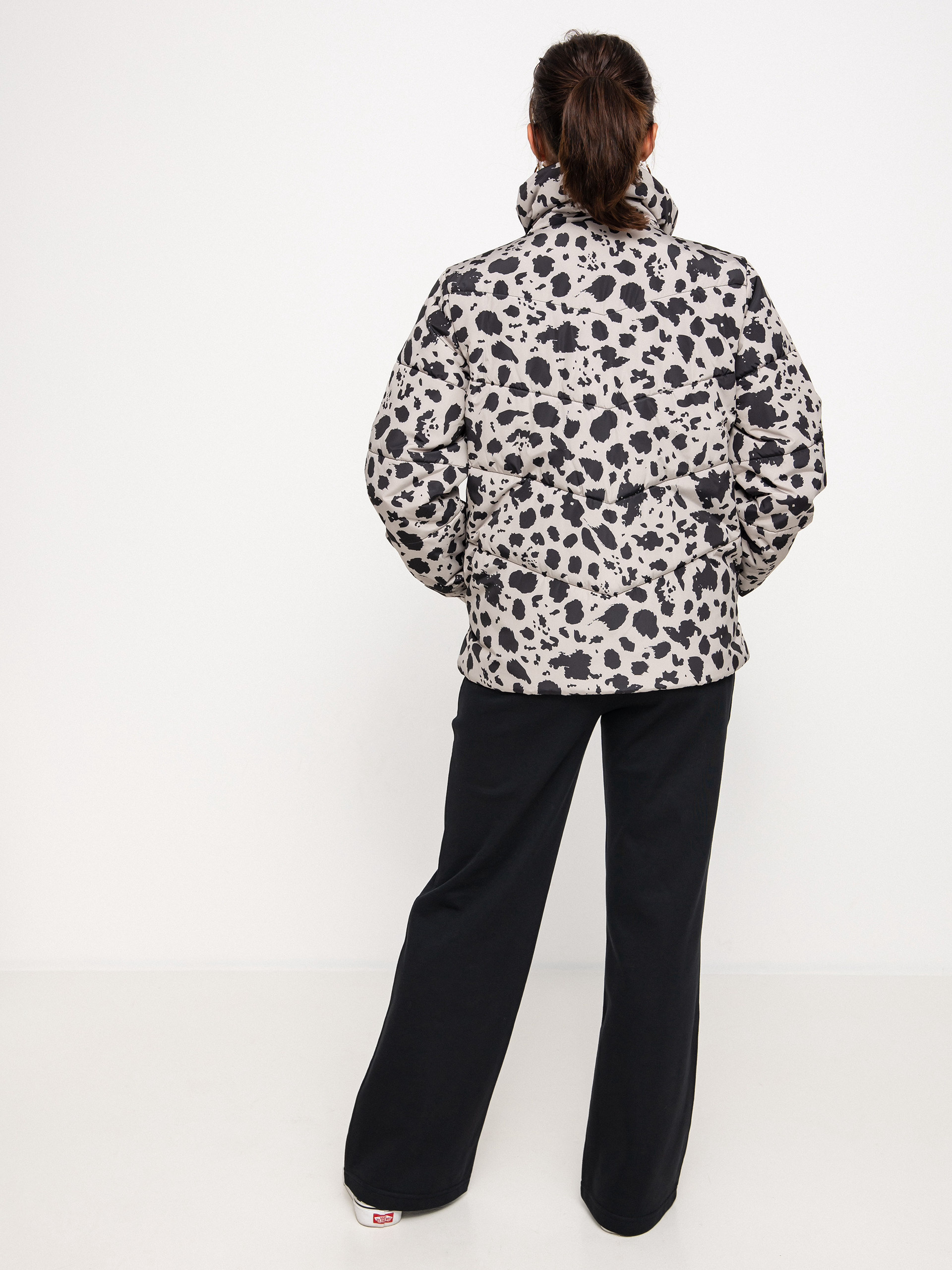 Womens Vans Foundry Print Puffer Jacket in Black And Beige