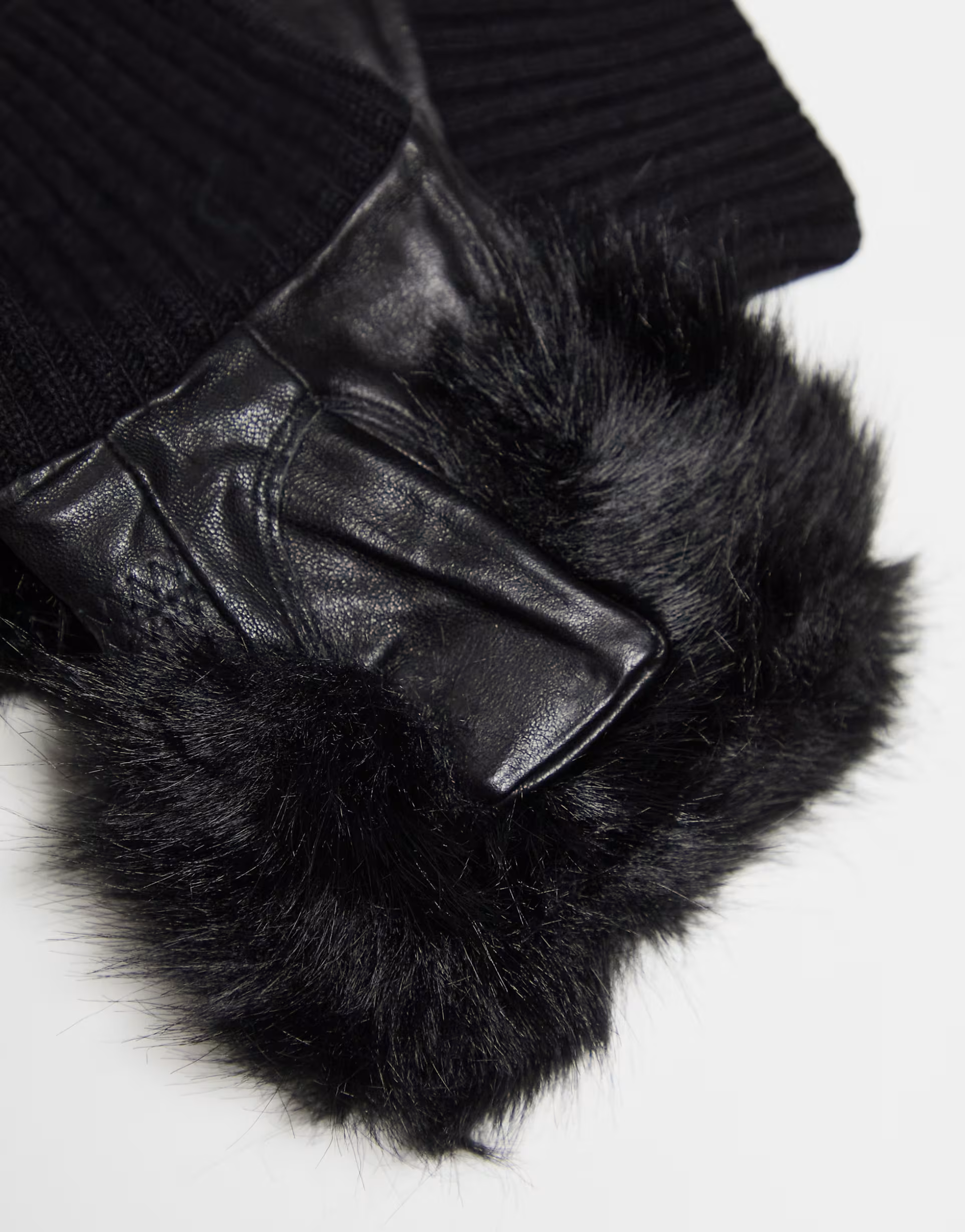 Jayley Womens Faux Fur Trim Fingerless Leather Gloves In Black