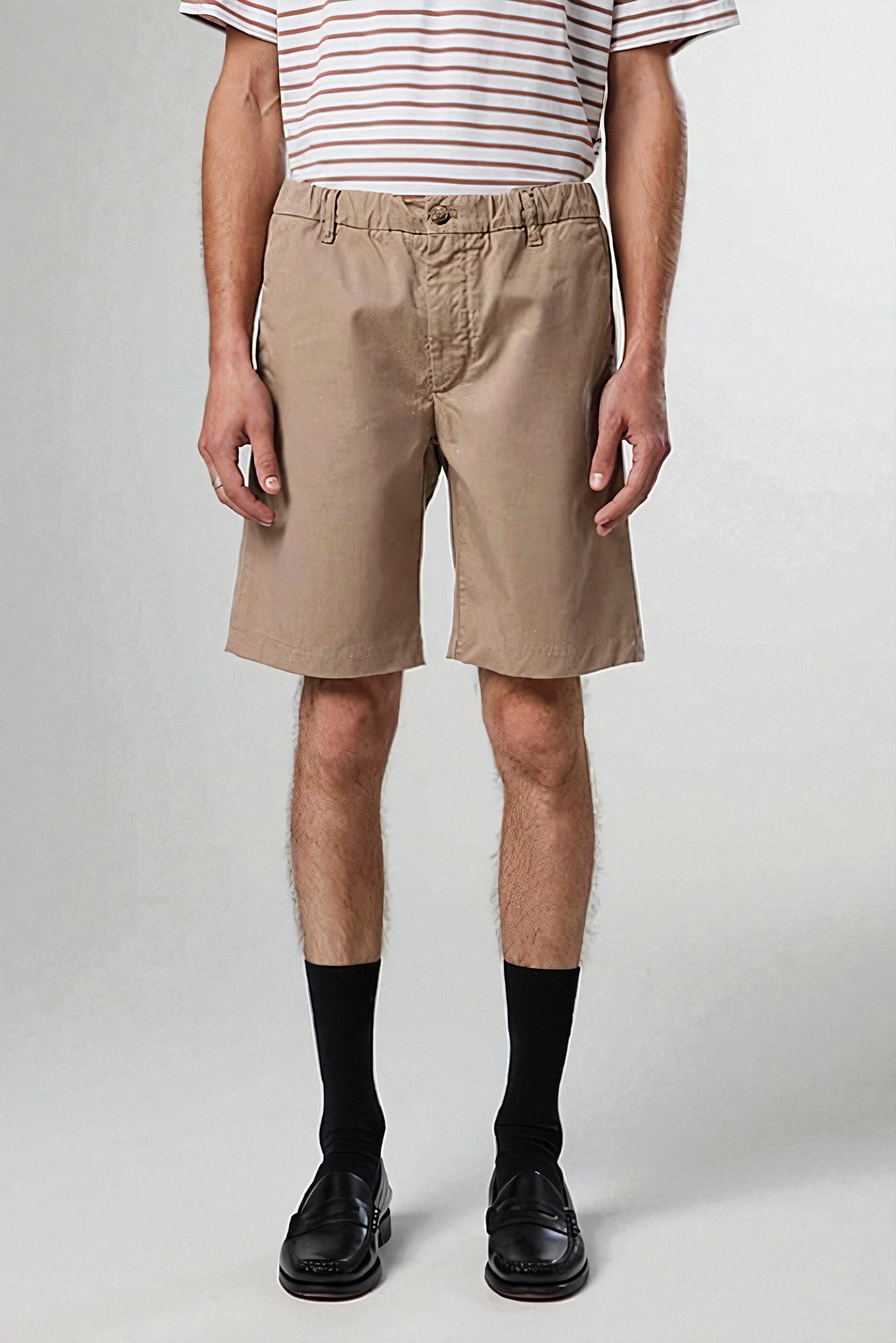 NN.07 Theodor relaxed fit knee-length shorts in greige
