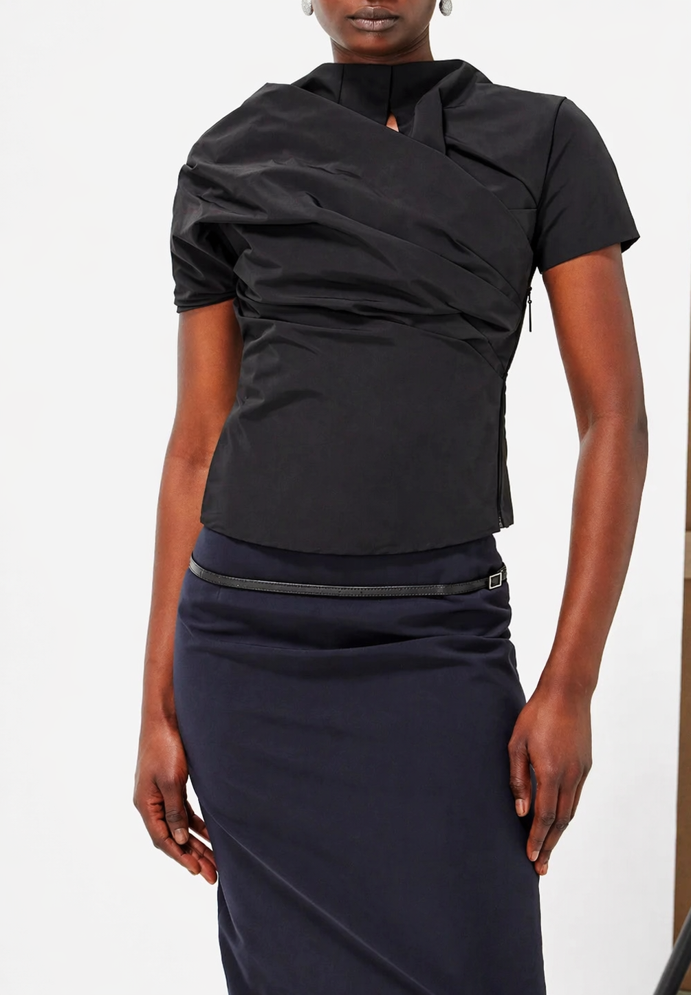 Womens 16 Arlington Evening Top In Black