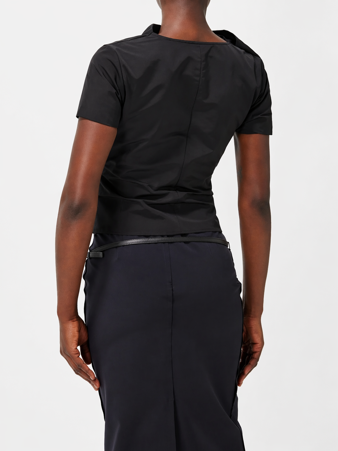 Womens 16 Arlington Evening Top In Black