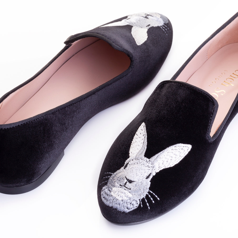 French Sole Womens Hefner Embroidered Velvet Slippers in Black