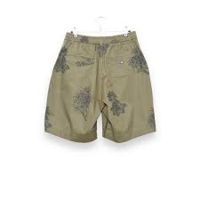 Mens Universal Works Pleated Track Short In Olive