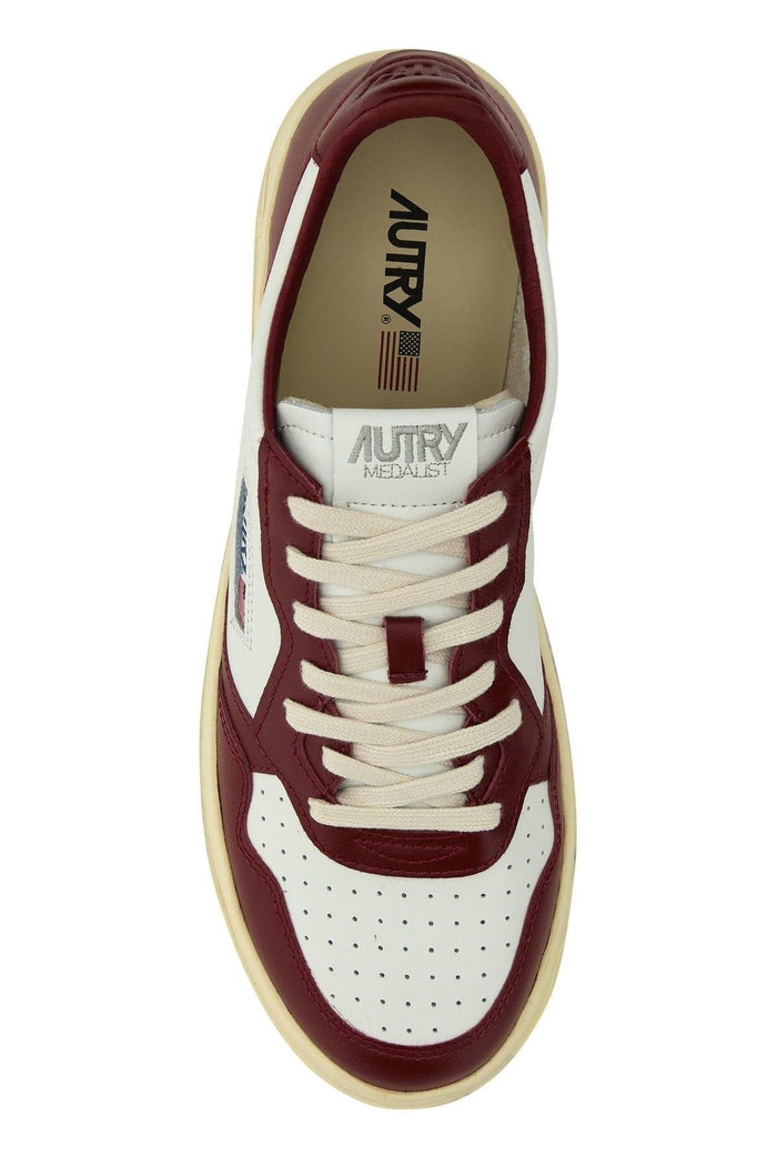 Autry Mens White/Syrah Low Trainers