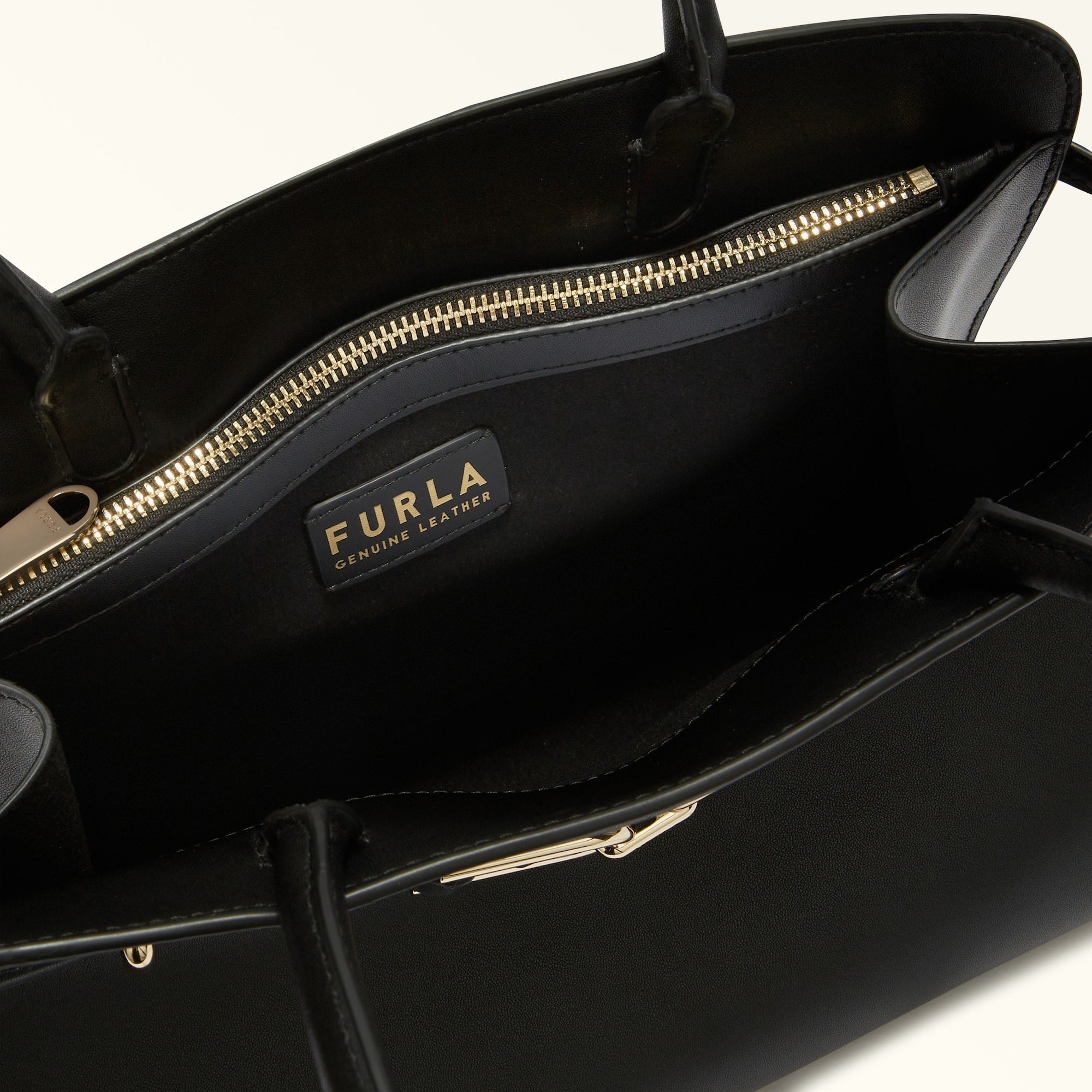 METI M TOTE E/W IN BLACK
