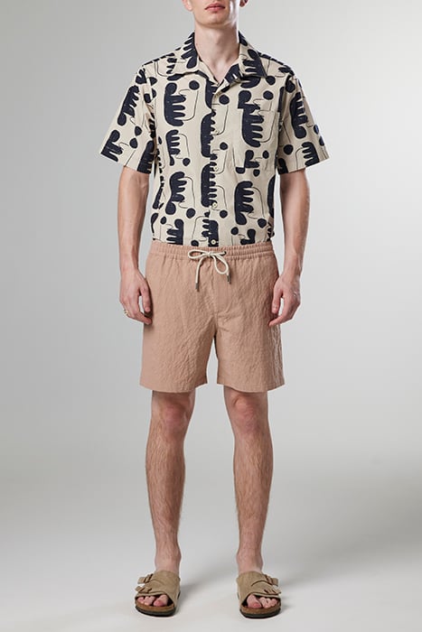 NN.07 Gregor 5246 shorts in nougat