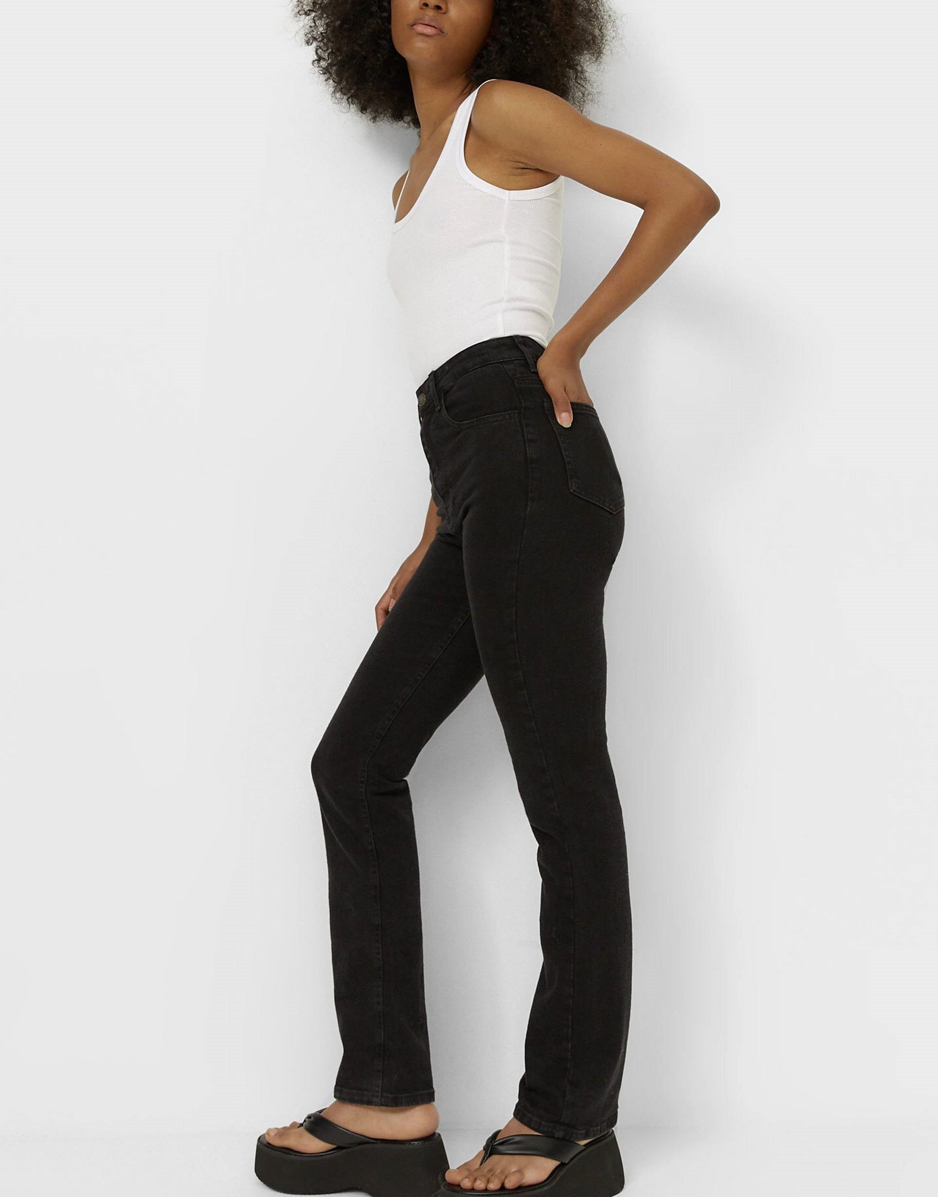 Stradivarius straight deals fit jeans