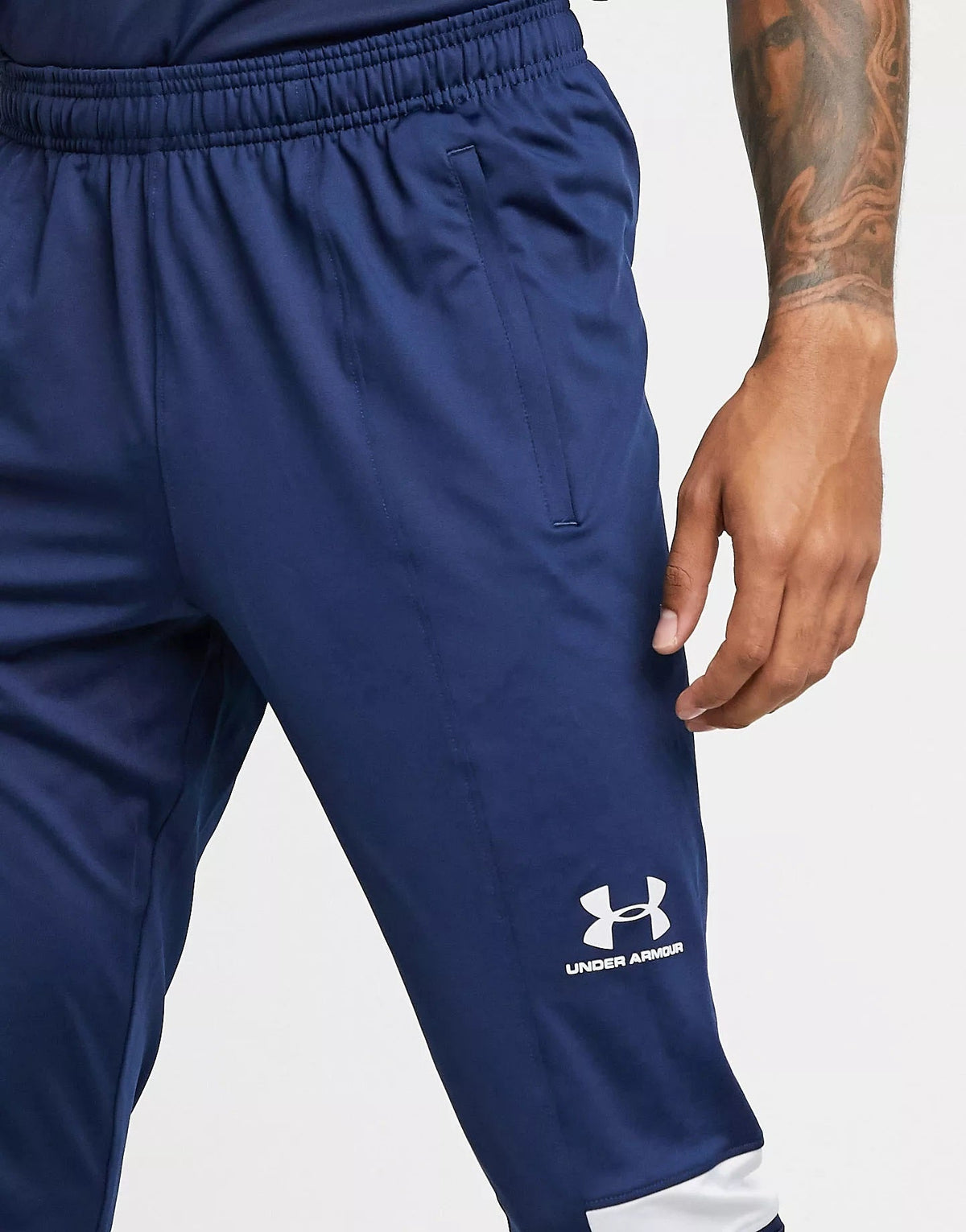 Under Armour Mens Football Challenger Training Trousers in Navy