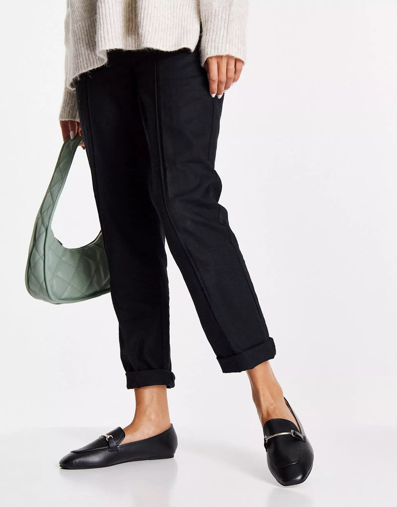 Raid Wide Fit Womens Vella Soft Square Toe Flat in Black