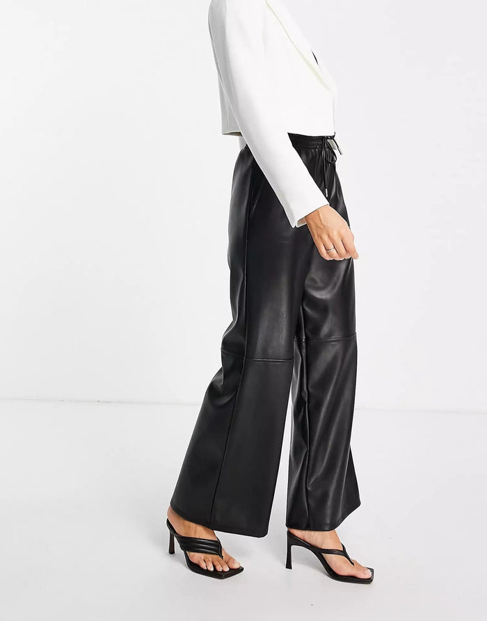 French Connection Womens Indie Whisper Jacket in White