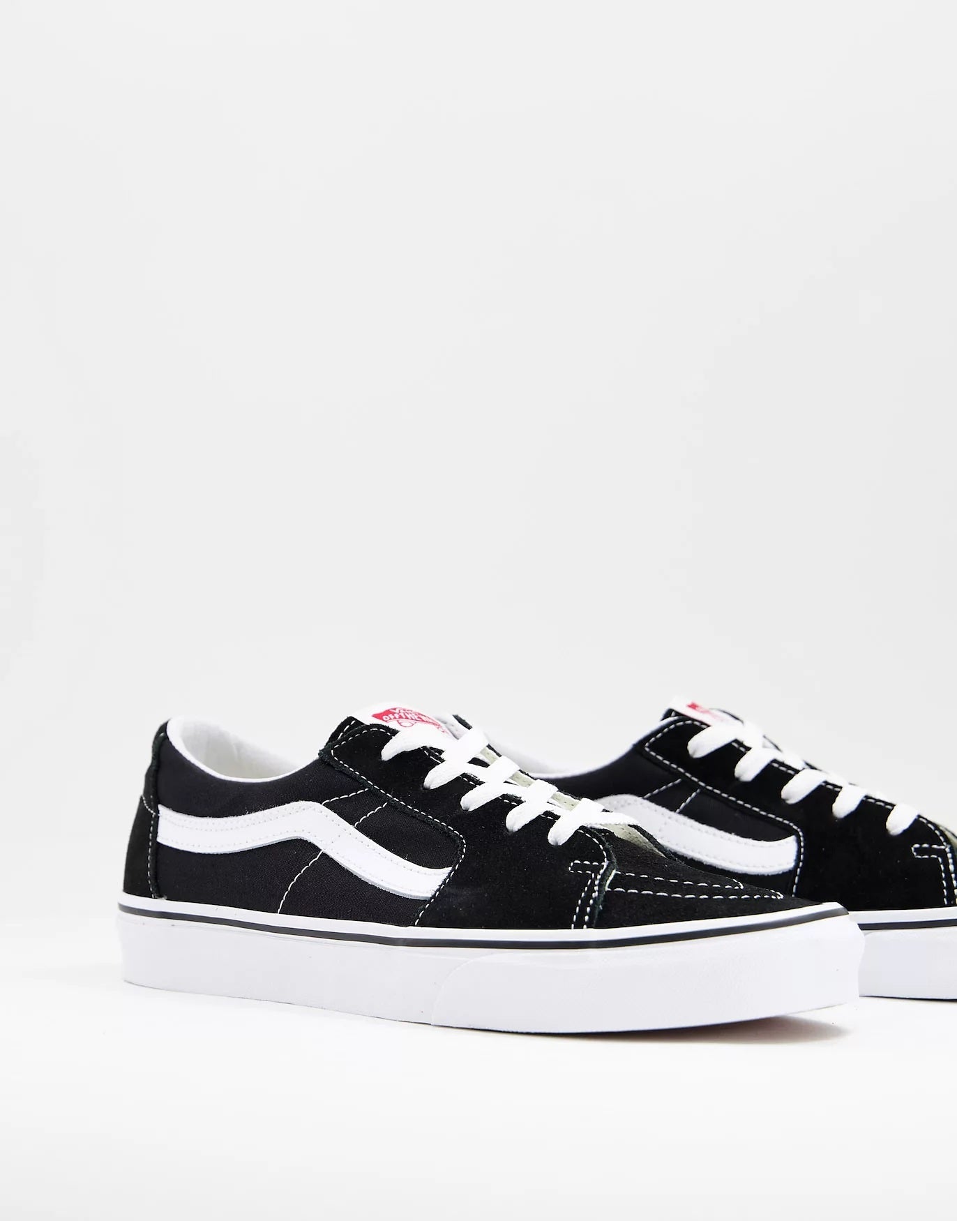 Womens white deals vans sale