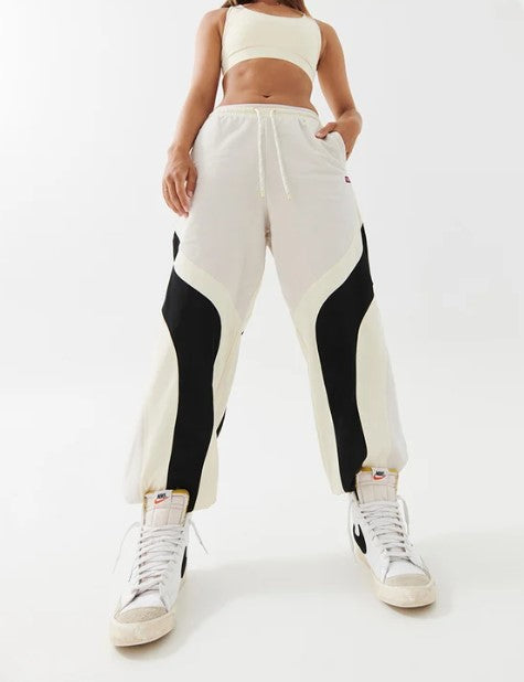 PE Nation Womens Frontside Trackpant in Beige