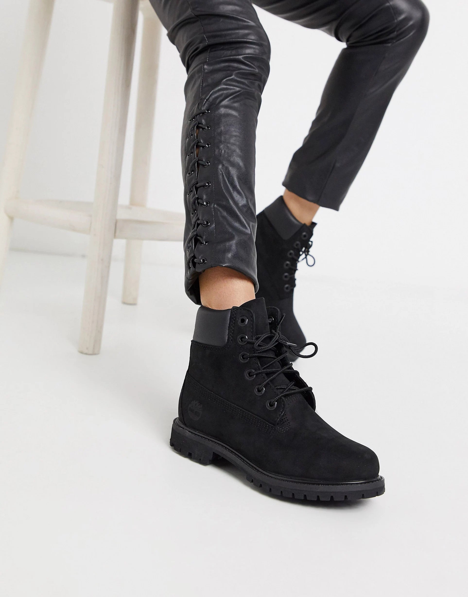 Womens flat on sale timberland boots