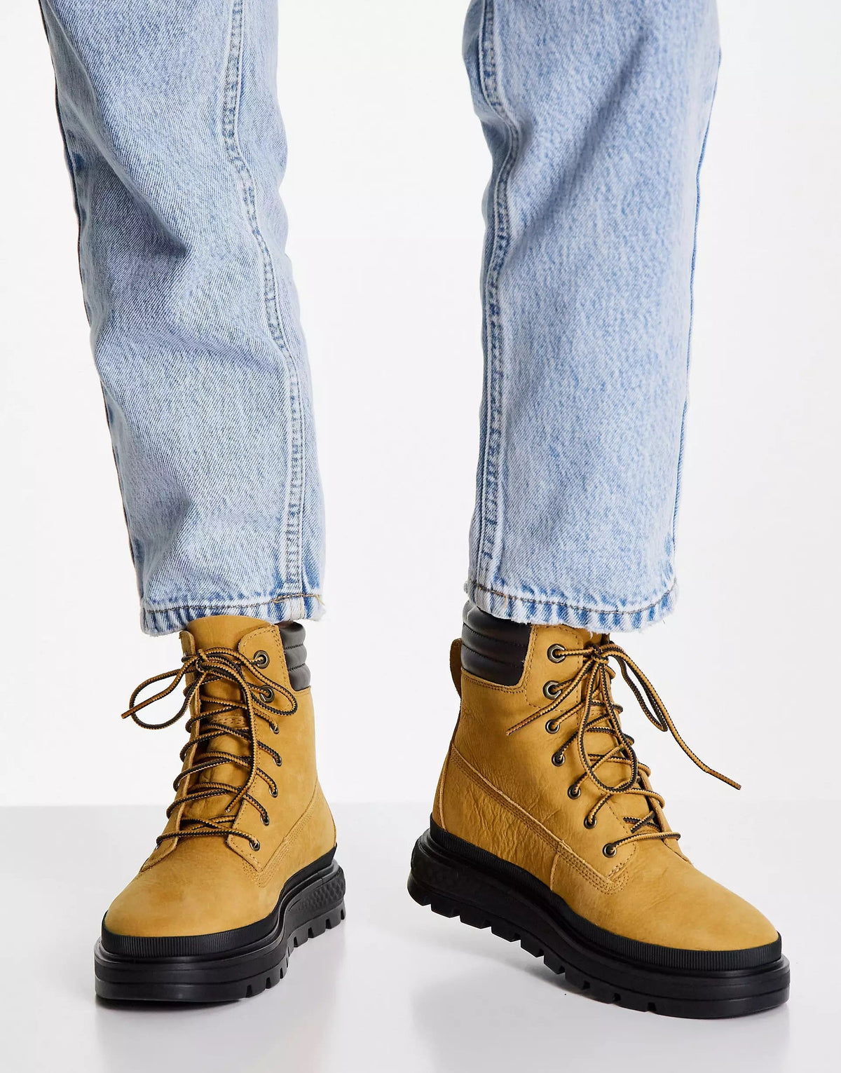 Timberland Womens Ray City 6In Boots In Wheat