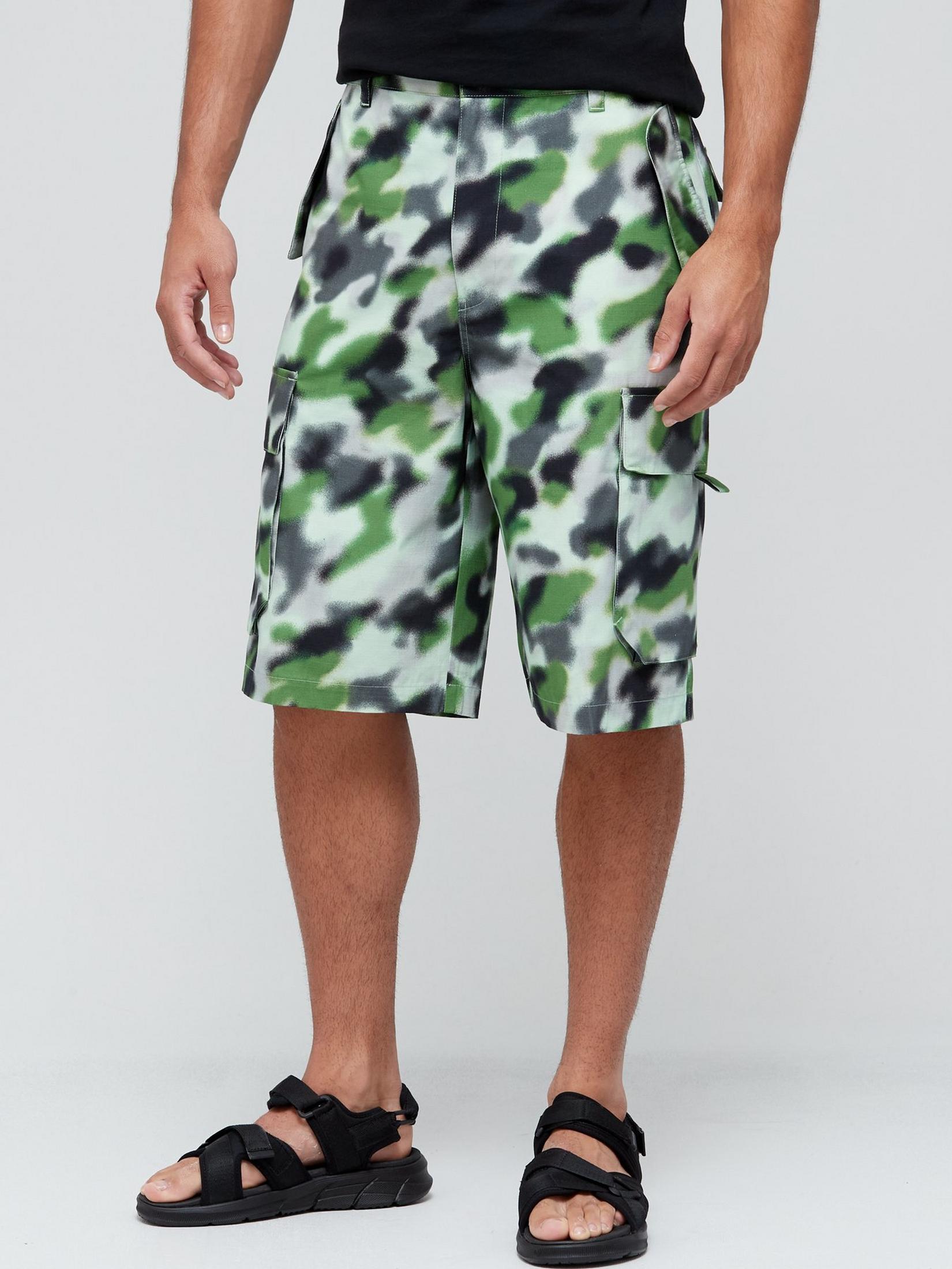 Mens Kenzo Camo Print Cargo Shorts in Green – Sale Lab UK